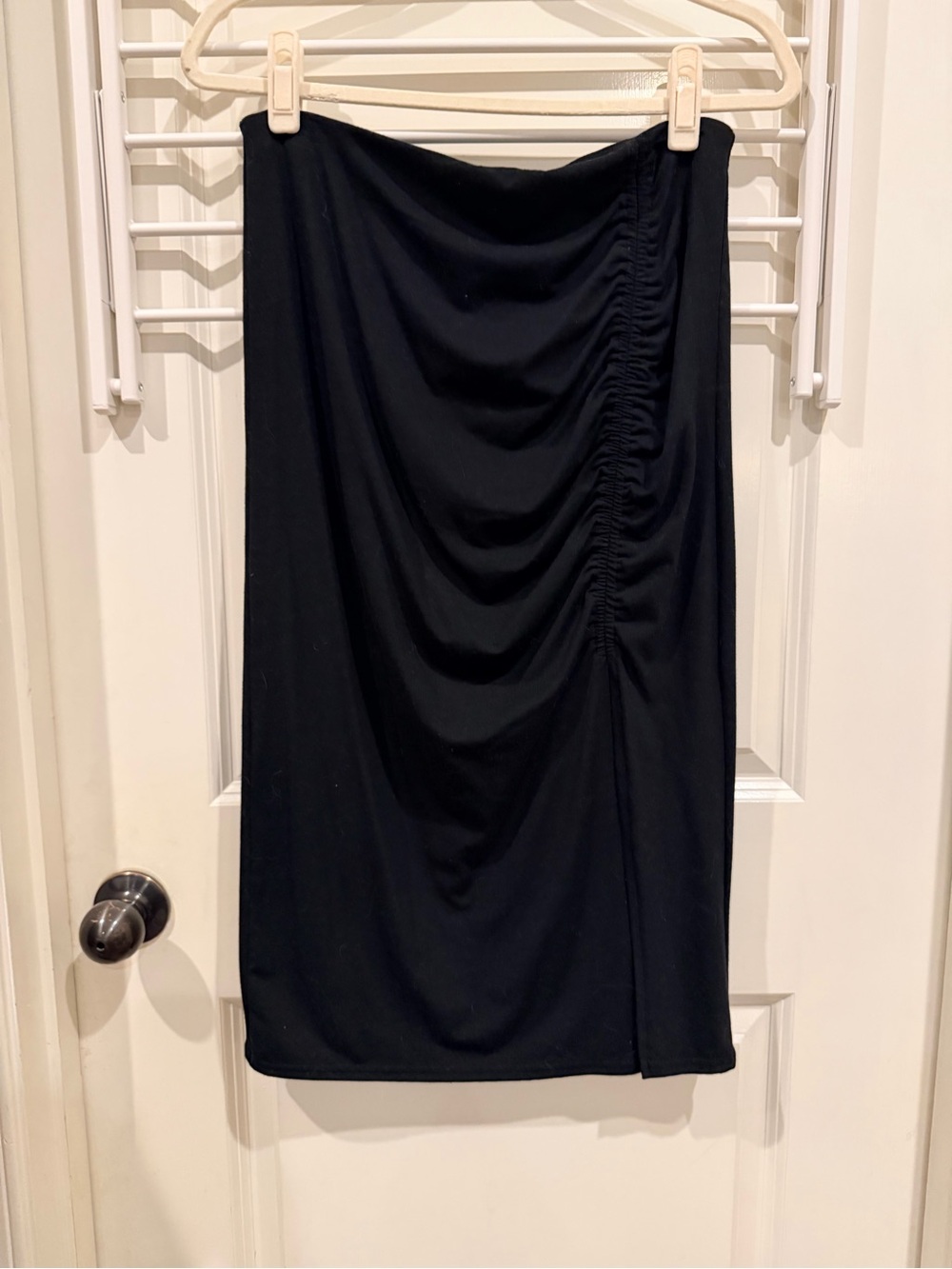 H&M Black Midi Ruched Pencil Skirt